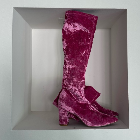 Anthropologie Silent D Velvet Komass Boots in Pink - Picture 1 of 7
